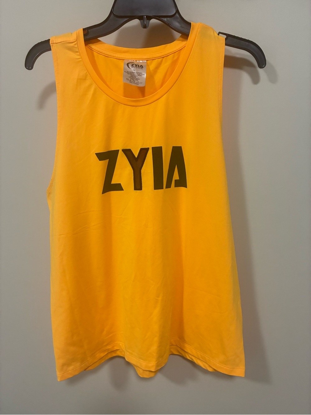 Zyia Bright Yellow Sleeveless Athletic Tank medium